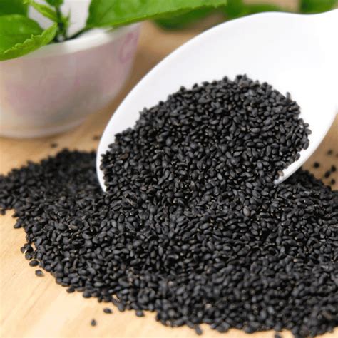 8 Health Benefits Of Basil Seeds That You Should Know About