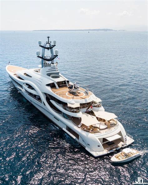 Owned by Dmitry Rybolovlev, a controversial Russian billionaire who ...