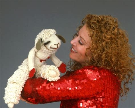 Shari Lewis’ Daughter and Beloved Sock Puppet ‘Lamb Chop’ to Perform at ...