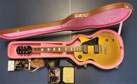 EPIPHONE JOE BONAMASSA Les Paul Gold Top 2011 Electric Guitar near MINT $799.99 - PicClick