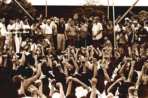 IN PHOTOS: Edsa People Power Revolution through the years | Inquirer News