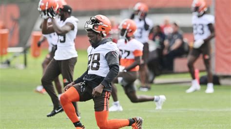 5 surprising roster decisions Cleveland Browns could make in 2021