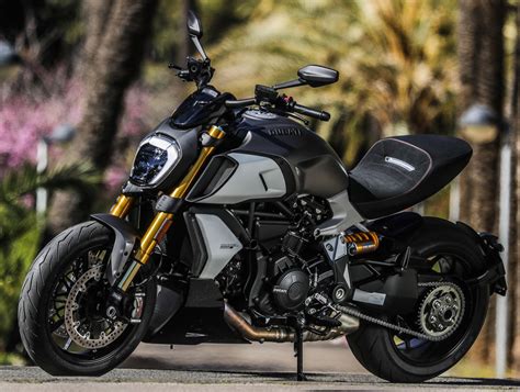 REVIEW: 2019 Ducati Diavel 1260S - your perfect everyday bike?