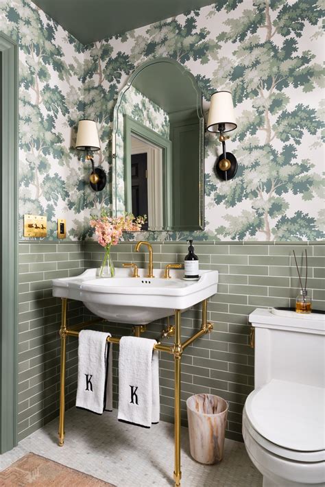 Wallpaper and tile combinations that pair beautifully for a bathroom ...