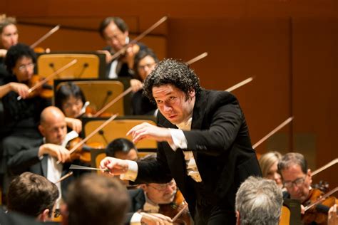 Review: The Los Angeles Philharmonic at Disney Hall