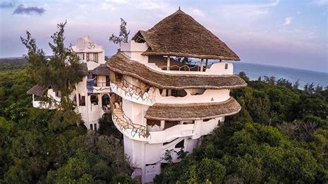 A stay in the treetops: cool treehouses you can sleep in around the world | Escapism Magazine