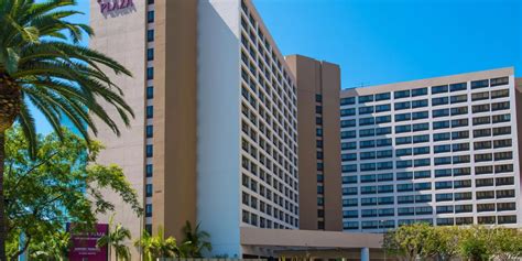 Crowne Plaza Los Angeles Airport | Hotels Near LAX Airport