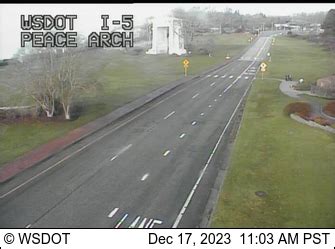 WSDOT - I-5 at MP 276.5: Peace Arch - Washington State Traffic Cameras