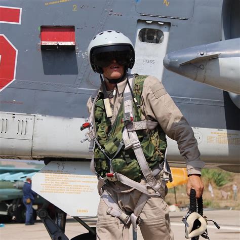 Russian pilot in Latakia, Syria [1080x1080] • /r/MilitaryPorn | Russian fighter, Pilot, Fighter ...