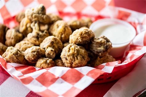 Fried Mushrooms - Lunch Menu - Texan Cafe & Pie Shop - American Restaurant in Hutto, TX