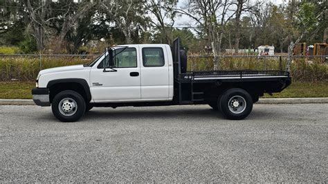 2005 Chevy Silverado 3500 HD - Savin Ol' Steel