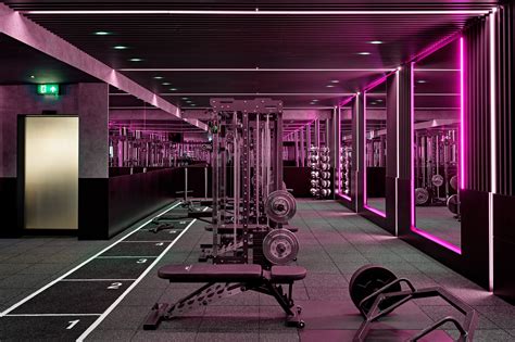 Athletic Development Club / Studio VA | ArchDaily