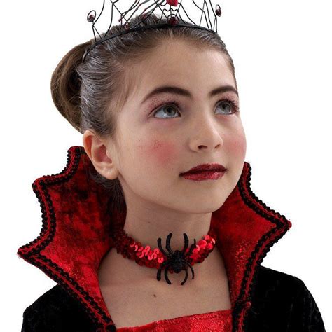 maquillage-vampire-fille-dracula Goth Halloween Costume, Moldes Halloween, Fete Halloween ...