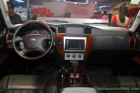 Nissan Patrol Super Safari interior at the Philippines International Motor Show 2014