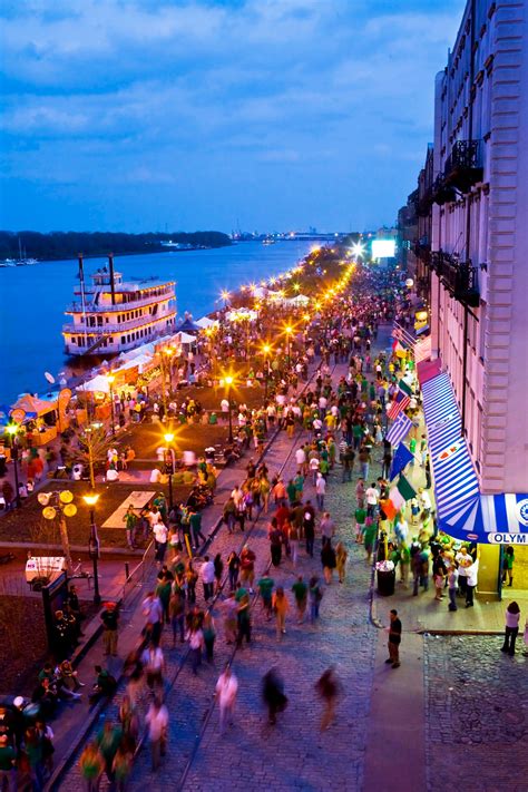 Savannah's Waterfront | Official Georgia Tourism & Travel Website | Explore Georgia.org