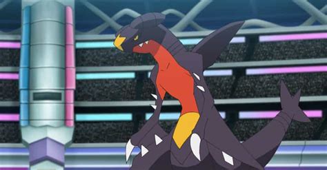 The Best Garchomp Moveset: Attacks, Defense + More