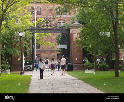 Yale University New Haven campus Stock Photo - Alamy