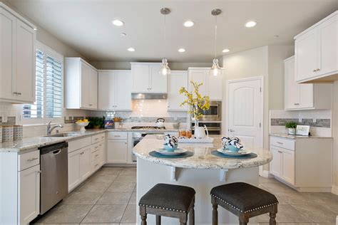 White Kitchen Cabinets Pictures Gallery | www.resnooze.com