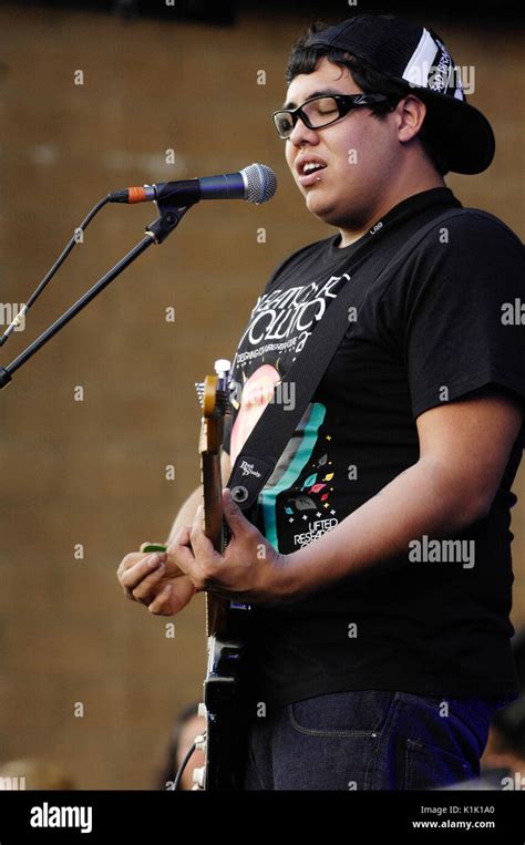 Rome Ramirez Sublime performs Cypress Hill's Smokeout San Manuel Amphitheater October 24,2009 ...