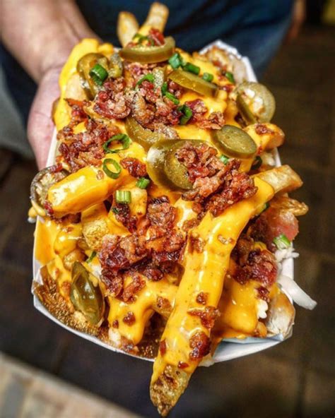 Loaded Fries : Damn That Looks Good