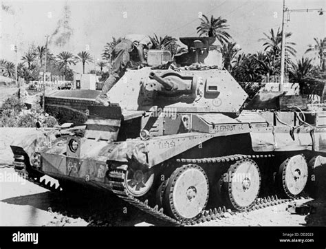 Afrika korps tanks hi-res stock photography and images - Alamy