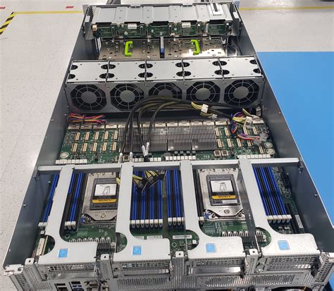 Supermicro Universal GPU System Hits GA - StorageReview.com