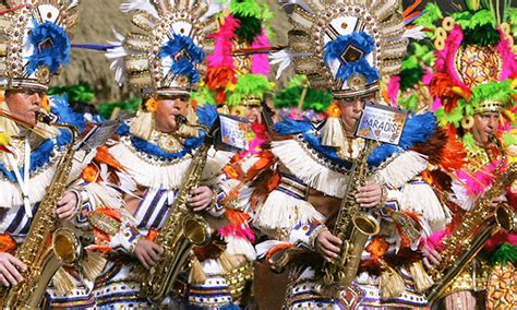 Quaker City String Band • Philadelphia Mummers Entertainment