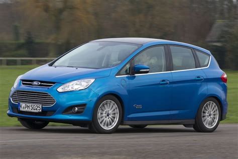 Ford C-MAX 2.0 Plug-in Hybrid Titanium Plus (2015) | Autotests ...