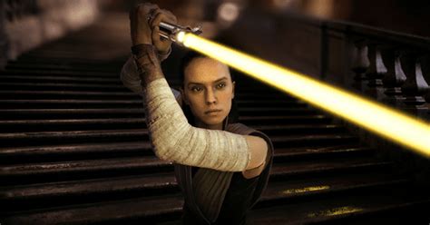 Why is Rey's Lightsaber Yellow? Rey's Lightsaber Explained | The Mary Sue