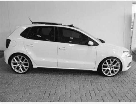 Vw polo gti. Limited edition golf 6 gti rims, sunroof. Black and white ...