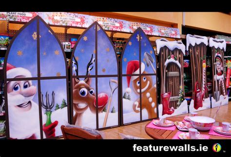 Mural Painting Professionals featurewalls.ie: Christmas Murals and Window Painting