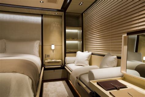 Yacht Bedroom #luxuryyachtinterior #yachtinterior | Yatch | Luxury | Small hotel room, Luxurious ...