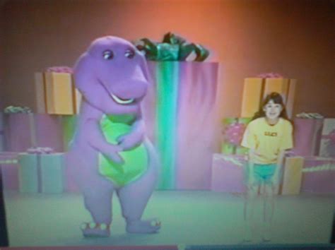 Whatsoever Critic: "Barney In Concert" Video Review