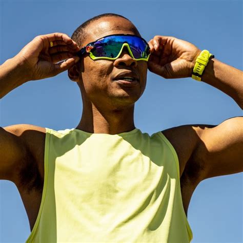 Running With Sunglasses: Why UV Eye Protection Is So Important