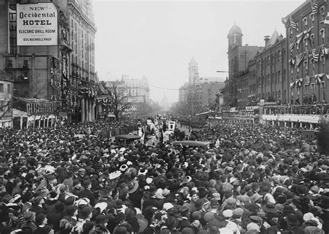 The Woman Suffrage Parade of 1913 through rare photographs - Rare ...