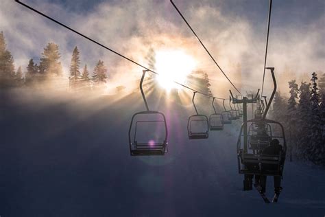 A Guide to Mount Hood's Ski Resorts | Portland Monthly