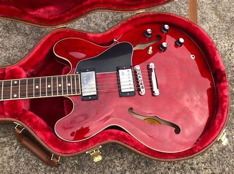 Gibson ES-335 DOT Sixties Cherry - Eastgate Muisc