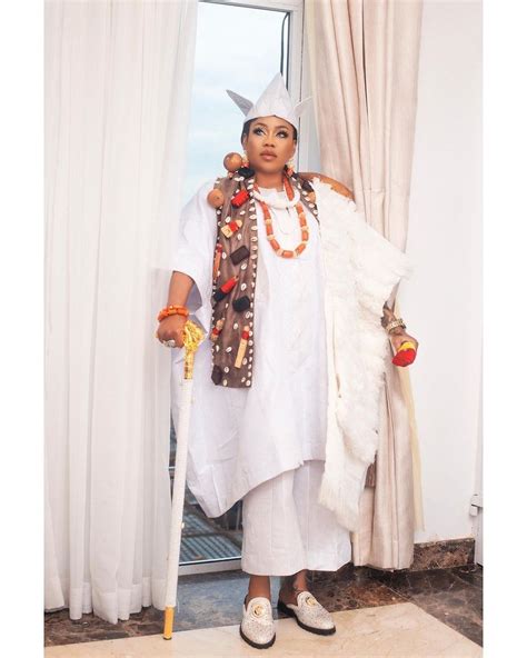 The Smashing Native Outfits at the Real Housewives of Lagos Reunion ...