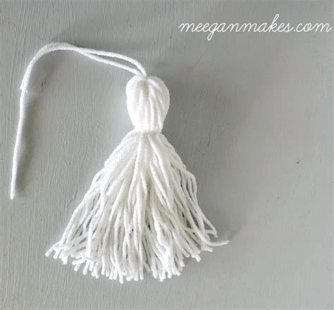 How To Make A Yarn Tassel