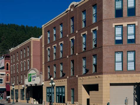 Hotel in Deadwood, SD | Holiday Inn Express & Suites Deadwood-Gold Dust ...