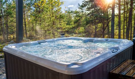 Best hot tubs 2023: expert picks for outdoors | Flipboard