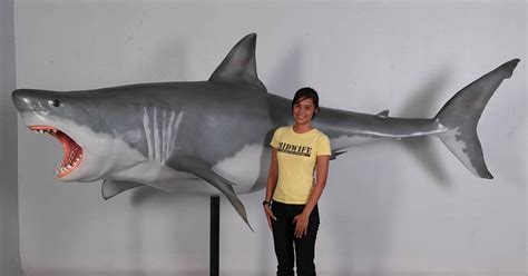 Life-Sized Great White Shark Statue - 12' Long! | The Green Head