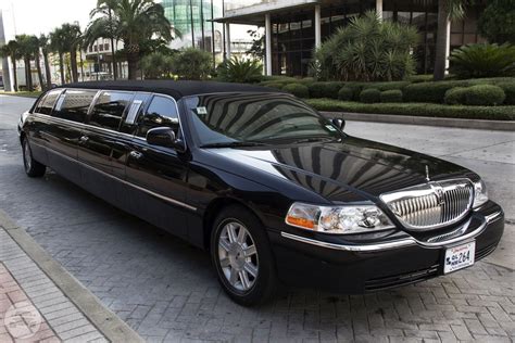 BLACK LINCOLN LIMOUSINE | Audobon Limousine: online reservation