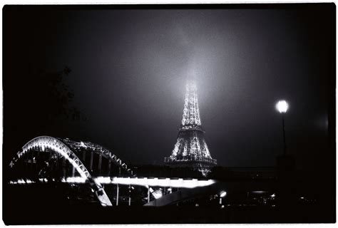 Regarde Paris la nuit - Escale de nuit