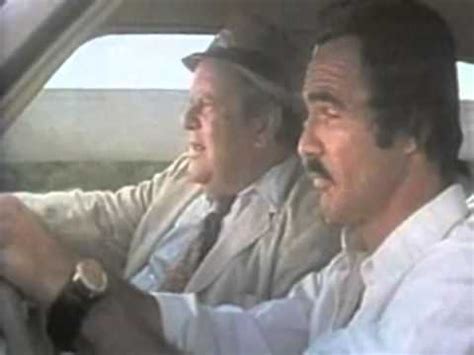 Gator Trailer 1976 - YouTube