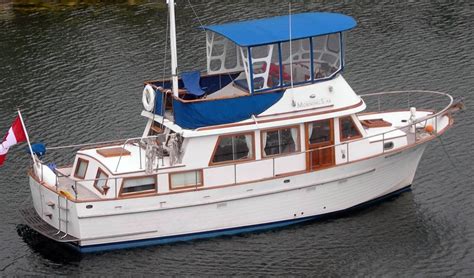 Albin 40 Trawler | Albin 40 Trawler | Liveaboard boats, Trawler boats, Power boats