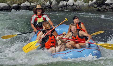 River Drifters – Deschutes River Rafting