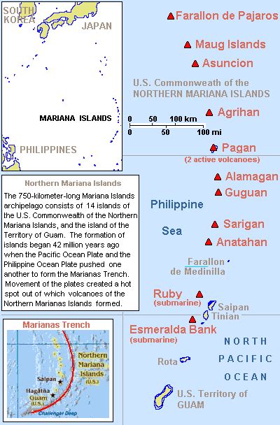 Map Mariana Islands volcanoes.gif