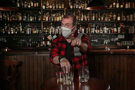 Coronavirus Scotland: Still Game's Boaby the Barman urges Scots to 'Stick With It' as he ...