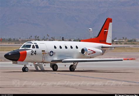 North American T-39G Sabreliner - 160055 operated by US Navy (USN ...